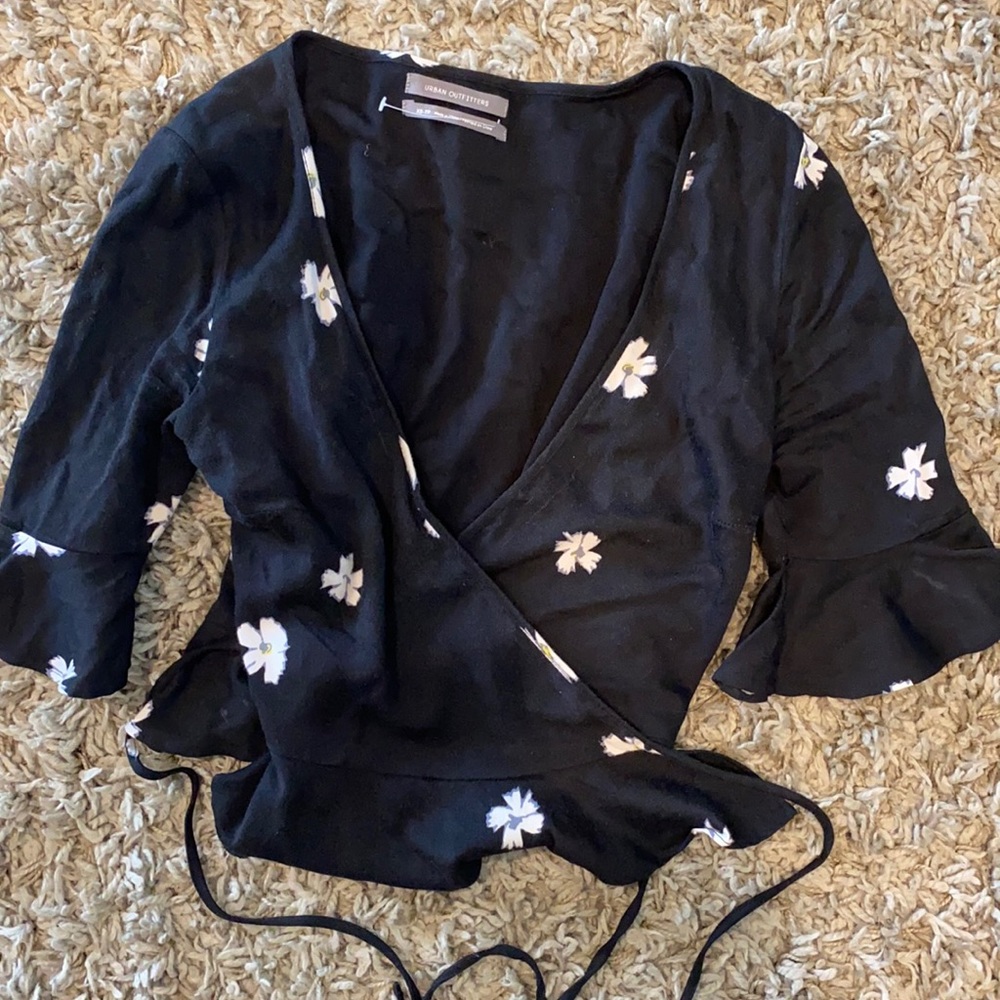 Urban outfitters black floral crop top